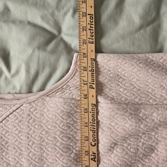 Croft & Barrow Women's Medium Quilted Vest - Picture 6 of 6